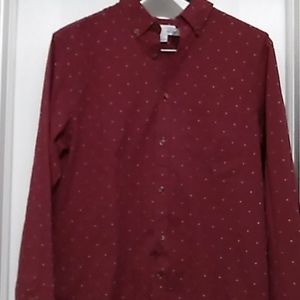 Button down shirt. Burgundy.